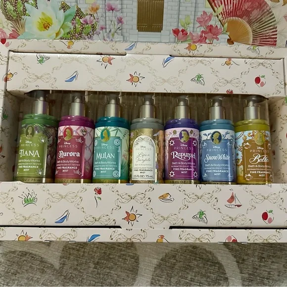 Bath & Body Works Disney Princess 7-piece Mini Fragrance mist set
